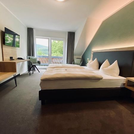 Hotel & Restaurant Kronenhof Am Weser-Radweg Oberweser Exteriér fotografie