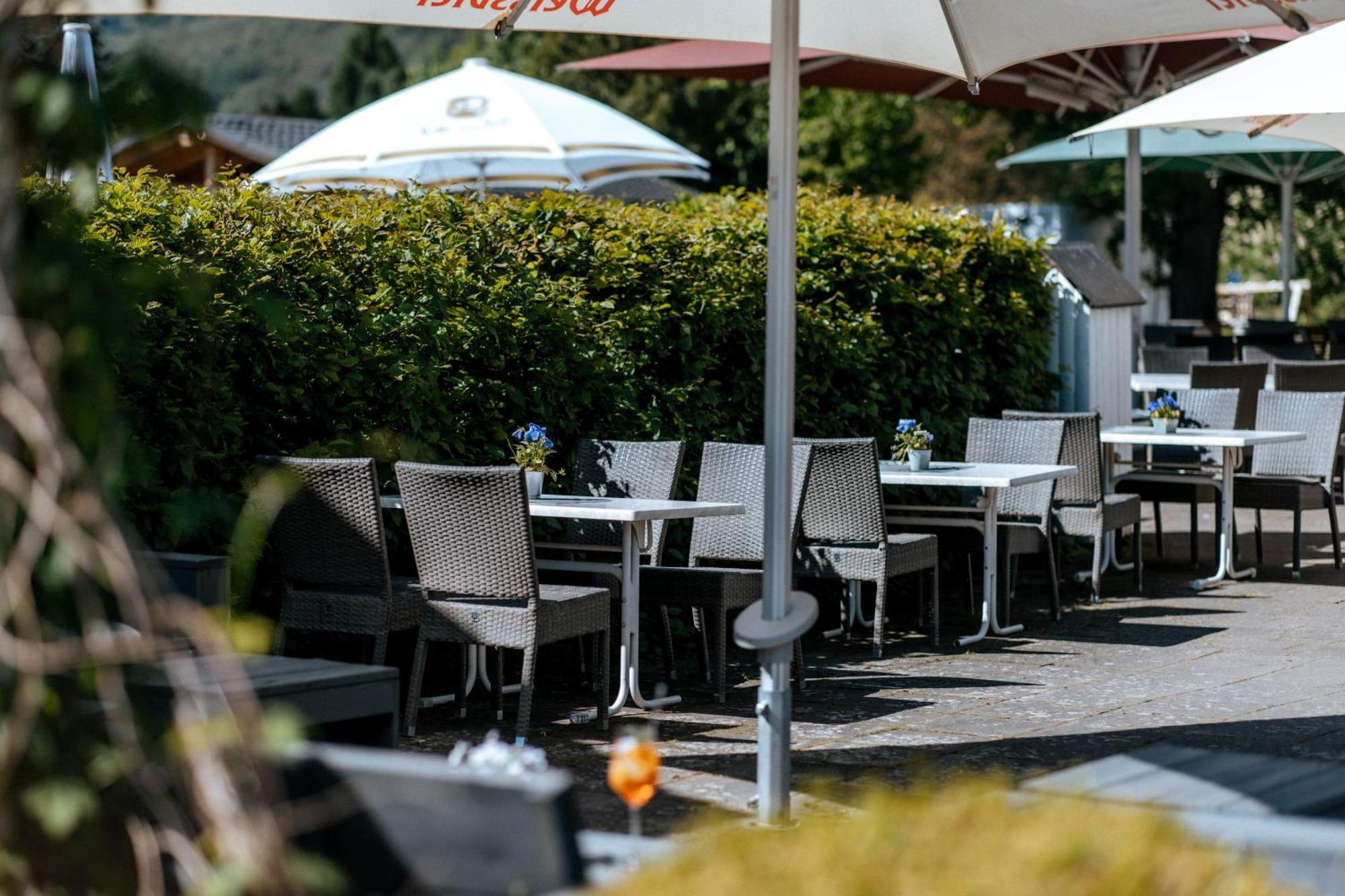 Hotel & Restaurant Kronenhof Am Weser-Radweg Oberweser Exteriér fotografie